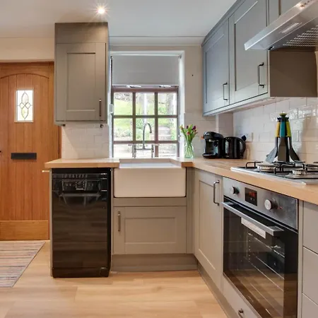2 Bed In Oc-w904