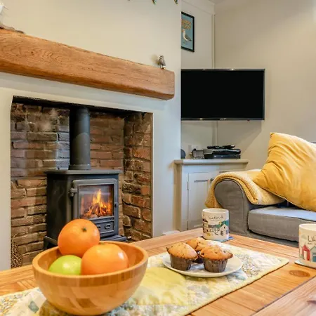 2 Bed In Oc-w904